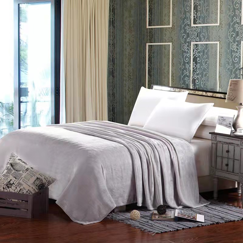 FLANNEL BLANKETS - Image 2