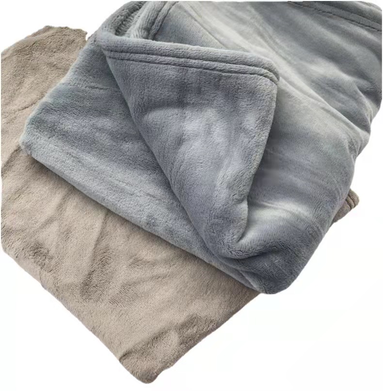 FLANNEL BLANKETS - Image 3